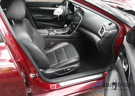 2018 Nissan Maxima 3.5 Sv z USA, uszkodzony, nr VIN 1N4AA6APXJC391180